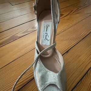 Comme Il faut tango shoes (silver leather)
